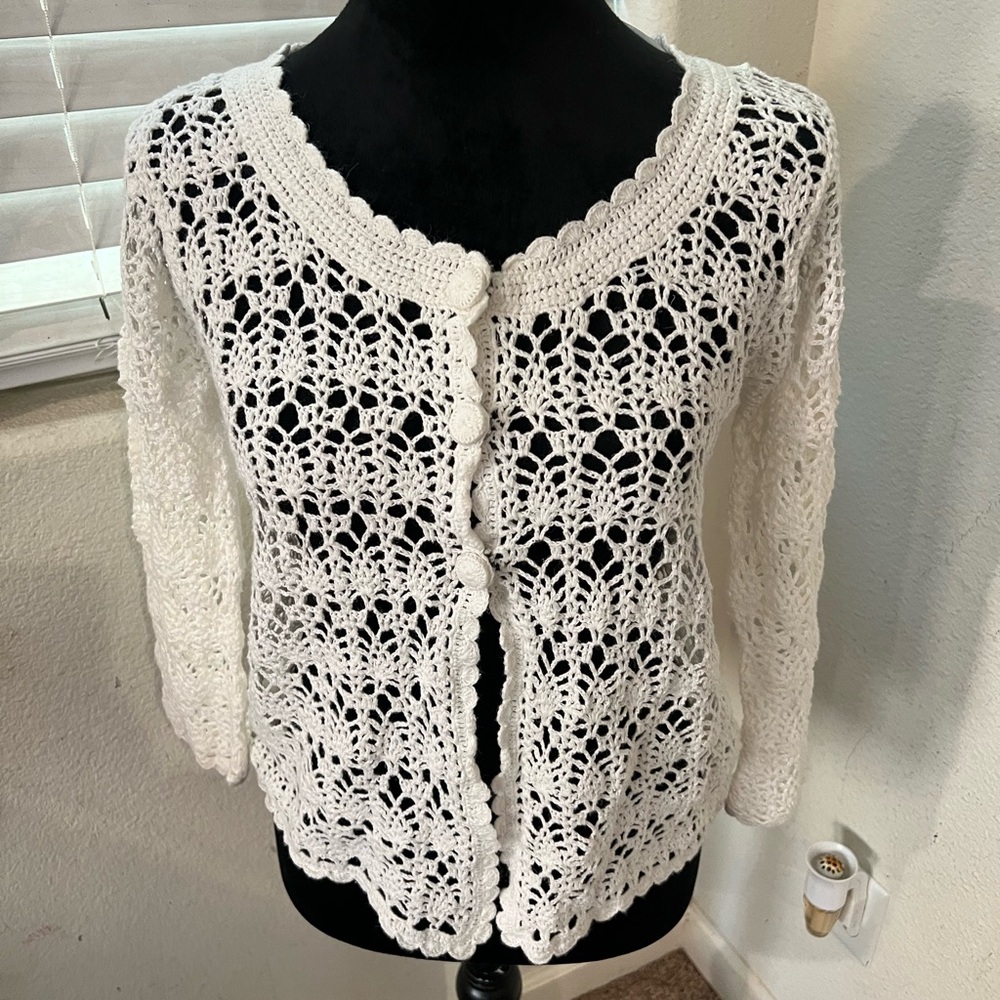 Elegant White‎ Crochet Sweater